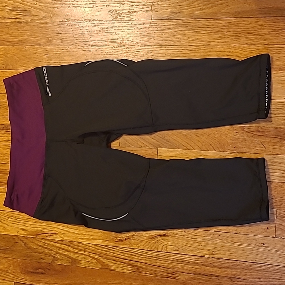 Brooks 3/4 Compression Tights